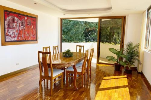 DPh2 2 amplios apartamentos juntos in Zone 15