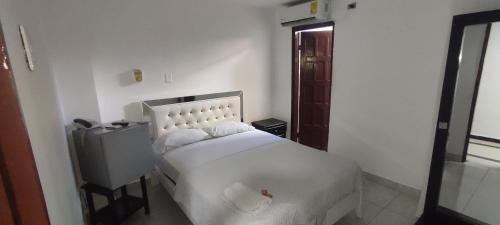 Single Room image 1
