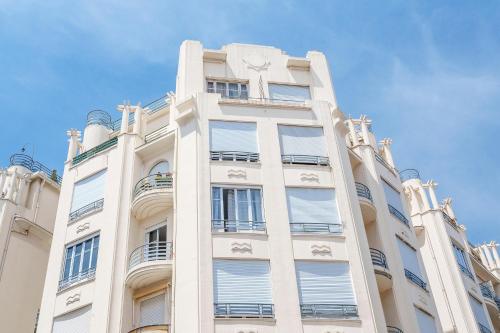 Two-Bedroom Apartment image 3