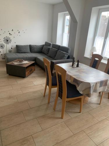 Ferienwohnung 2 Zimmer 55 qm Betten trennbar 1 Stock in Ilbenstadt, Deutschland