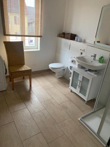 Phòng tắm, Ferienwohnung 2 Zimmer 55 qm Betten trennbar 1 Stock in Bensheim