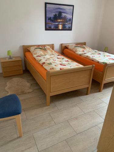 Ferienwohnung 2 Zimmer 55 qm Betten trennbar 1 Stock in Bensheim