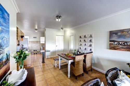 Illovo Beach Apartments at La Mer Illovo Beach Apartments at La Mer