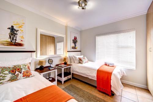 Illovo Beach Apartments at La Mer Illovo Beach Apartments at La Mer