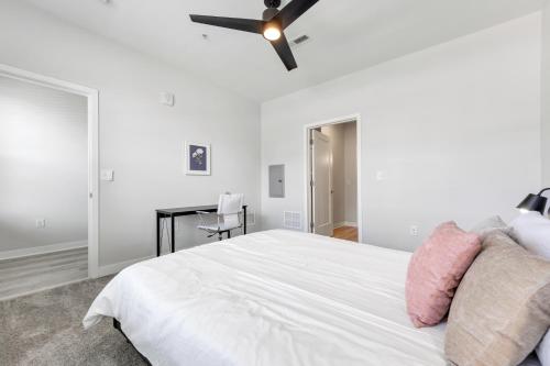 Bold 2127 I Stunning One Bedroom Suite Bold 2127 I Stunning One Bedroom Suite