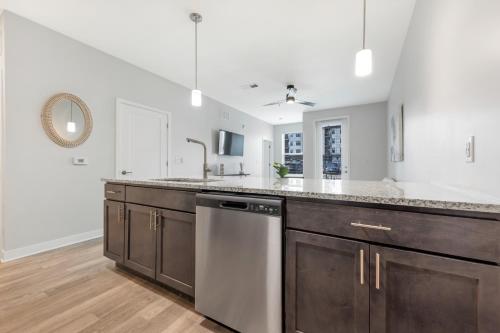 Bold 2127 I Stunning One Bedroom Suite Bold 2127 I Stunning One Bedroom Suite