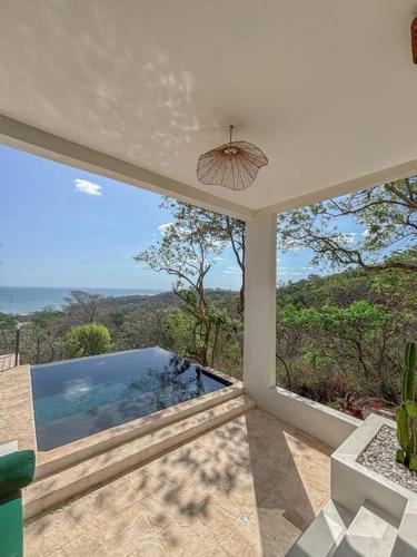Casa Deriva - Modern 3 Bedroom AC with Pool in Playa Maderas