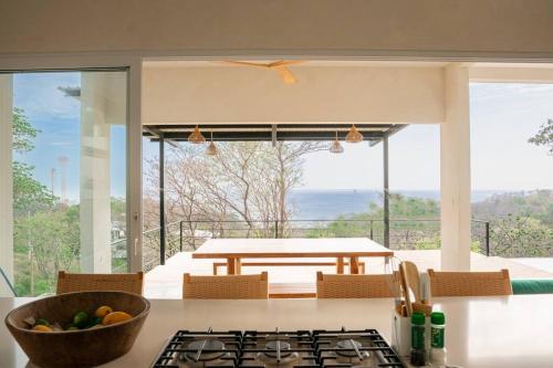 Casa Deriva - Modern 3 Bedroom AC with Pool in Playa Maderas
