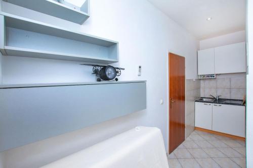 Apartment Maksim - image 2