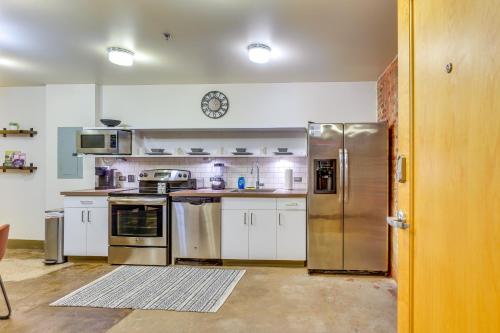 Dtwn Knoxville Studio Half-Mi to Market Square!