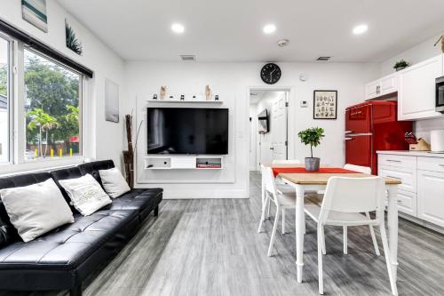 Létesítmények, North Miami Beach Suite in North Miami Beach (Fl)