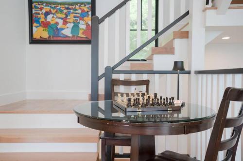 Stowe Greens - Modern Home Above Country Club in Stowe, USA
