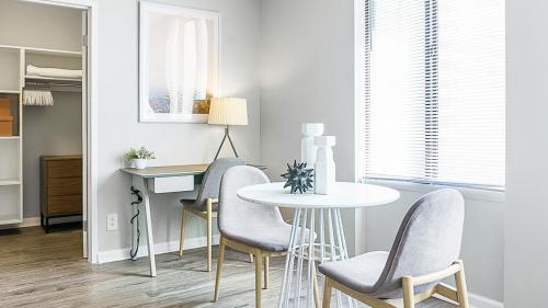 Three Rivers Apartments by Barsala in Fort Wayne, USA