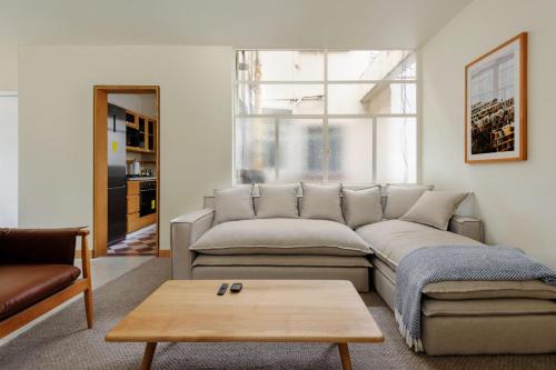 Delightful 2BR with Balcony in Roma Norte