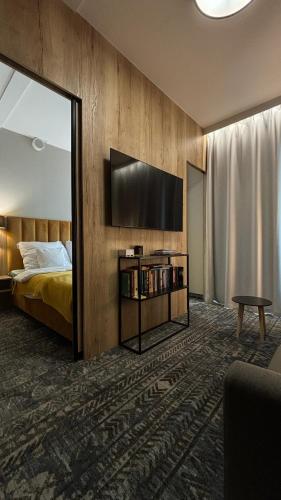 Miło Mi w górach - budynek główny hotelu z basenami i saunami - parking GRATIS, Sklářská Poruba (fotografie 10)