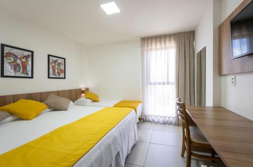 Superior Triple Room image 2