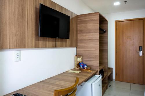 Superior Triple Room image 3