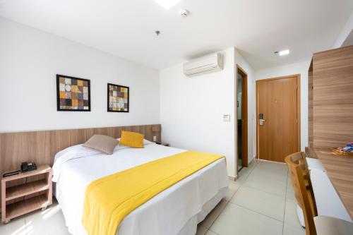 Standard Double Room image 2