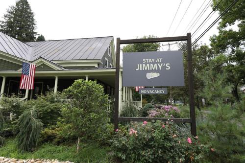 Stay At Jimmy's - image 4