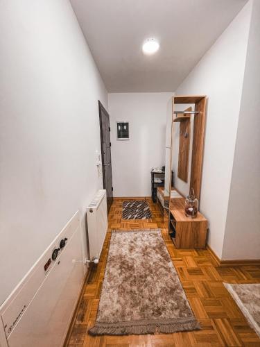 Cozy Apartment in Gjilan in Гнилане