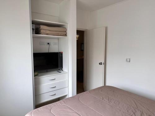 One-Bedroom Apartment image 10