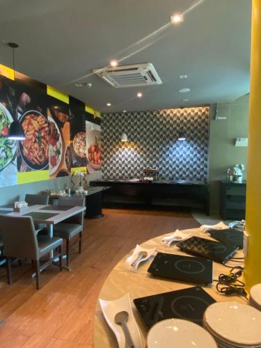 Restaurante, Flat Beira Mar Piedade 1603 in Piedade