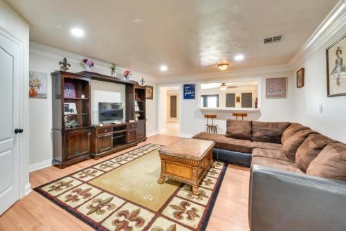 Group-Friendly Louisana Hideaway Hunt and Fish!