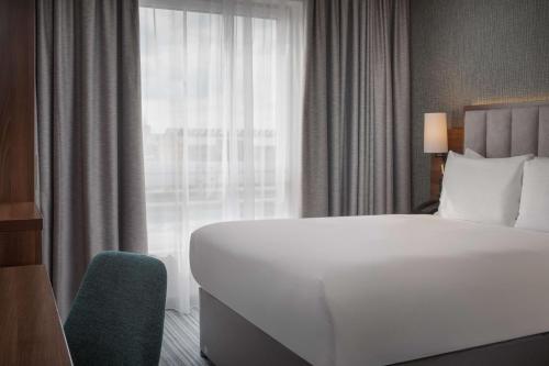 DoubleTree by Hilton London Chelsea - image 3
