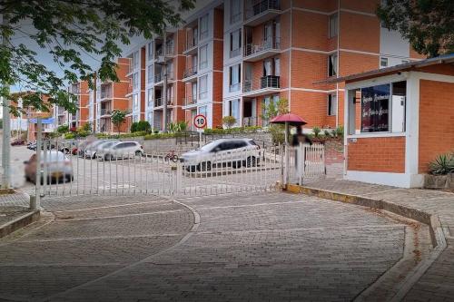 Casa de descanso en Anapoima en condominio cerrado - hasta 8 personas in Anapoima
