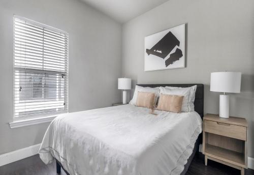 RiverPark Apartments by Barsala in Richmond, USA