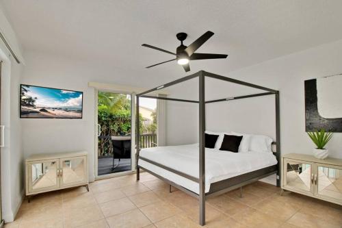 Royal Palm Oasis-Pool,King Suite,Quiet,Beach 5miis in Fort Lauderdale, USA