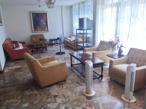 Facilities, Casa Completa in Portoviejo