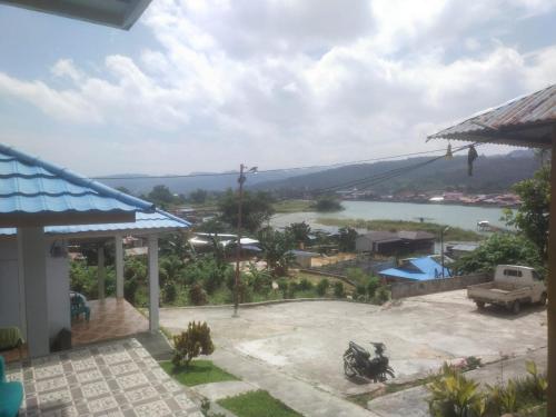 hotel tropicana tentena