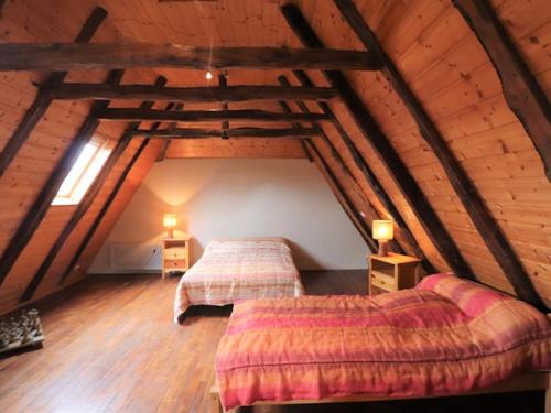 Maison de caractère rénovée près du lac de Sarrans - 5 pers, jardin, cheminée, internet - FR-1-742-256 Maison de caractère rénovée près du lac de Sarrans - 5 pers, jardin, cheminée, internet - FR-1-742-256