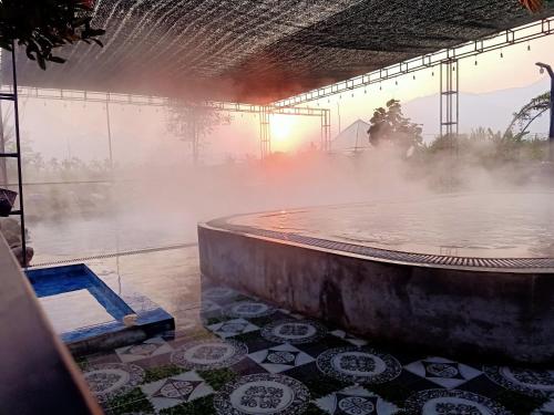 Swimming pool, Homestay Suoi Khoang Minh Hang in Ban Coc Lua