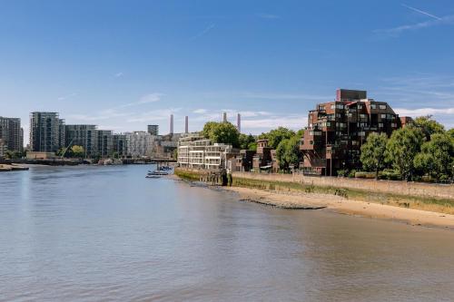 Divine Views from a Breathtaking LuxXe City Penthouse for a Gracious Life Style, Londyn (zdjęcie 9)