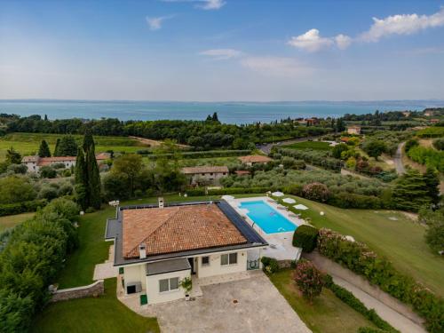 NEW Villa Tosca - image 3