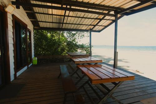 Camp Soteria Resort:Pacific Ocean on your doorstep - 발코니/테라스