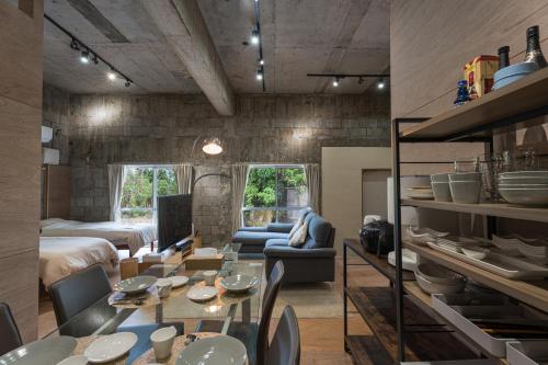 오키나와 본섬 ダイバーズヴィラYoNNER (ダイバーズヴィラYoNNER) 3성급 호텔 로비