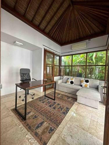 Amazing villa Canggu Beach - Tap to explore photos