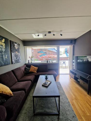 Sentral leilighet i stille område, ledig i november (Sentral leilighet i stille omrade, ledig i november) in ตอนซเบิก