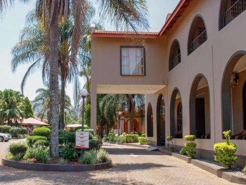 Utvendig, Bethel Court Vineyard Hotel in Lobamba
