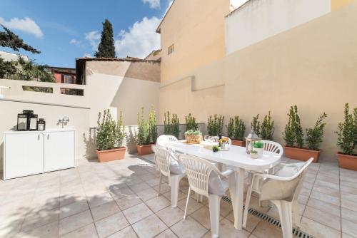 Cittadella Apartment by Mamo Florence - image 8