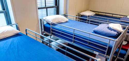 Single Bed in 6-Bed Dormitory Room image 9