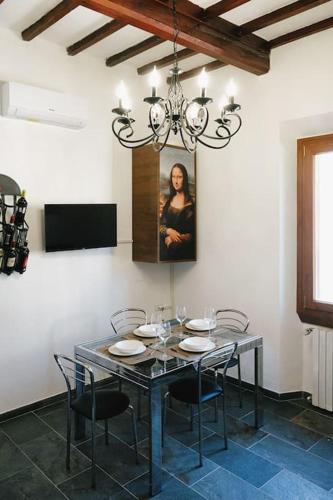 Casa del borgo antico in 波吉邦西市中心