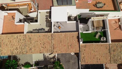 Townhouse recently renovated and 200m from La Cala beach in Mijas Costa - image 3