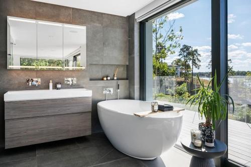 Lyxig villa i Solsidan in Saltsjöbaden