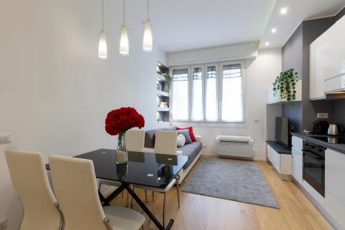 Monte Ceneri Suite, Milán