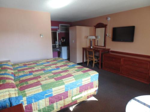 Western Inn & Suites