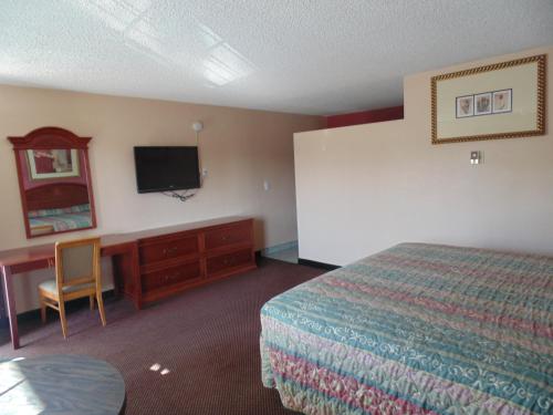 Western Inn & Suites